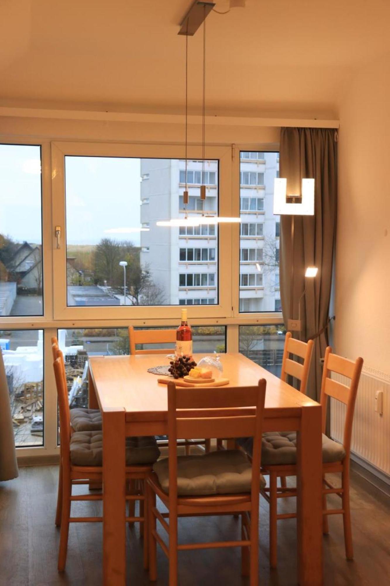 Ferienwohnung Mit Seeblick Und Schwimmbadnutzung In كوكسهافن المظهر الخارجي الصورة