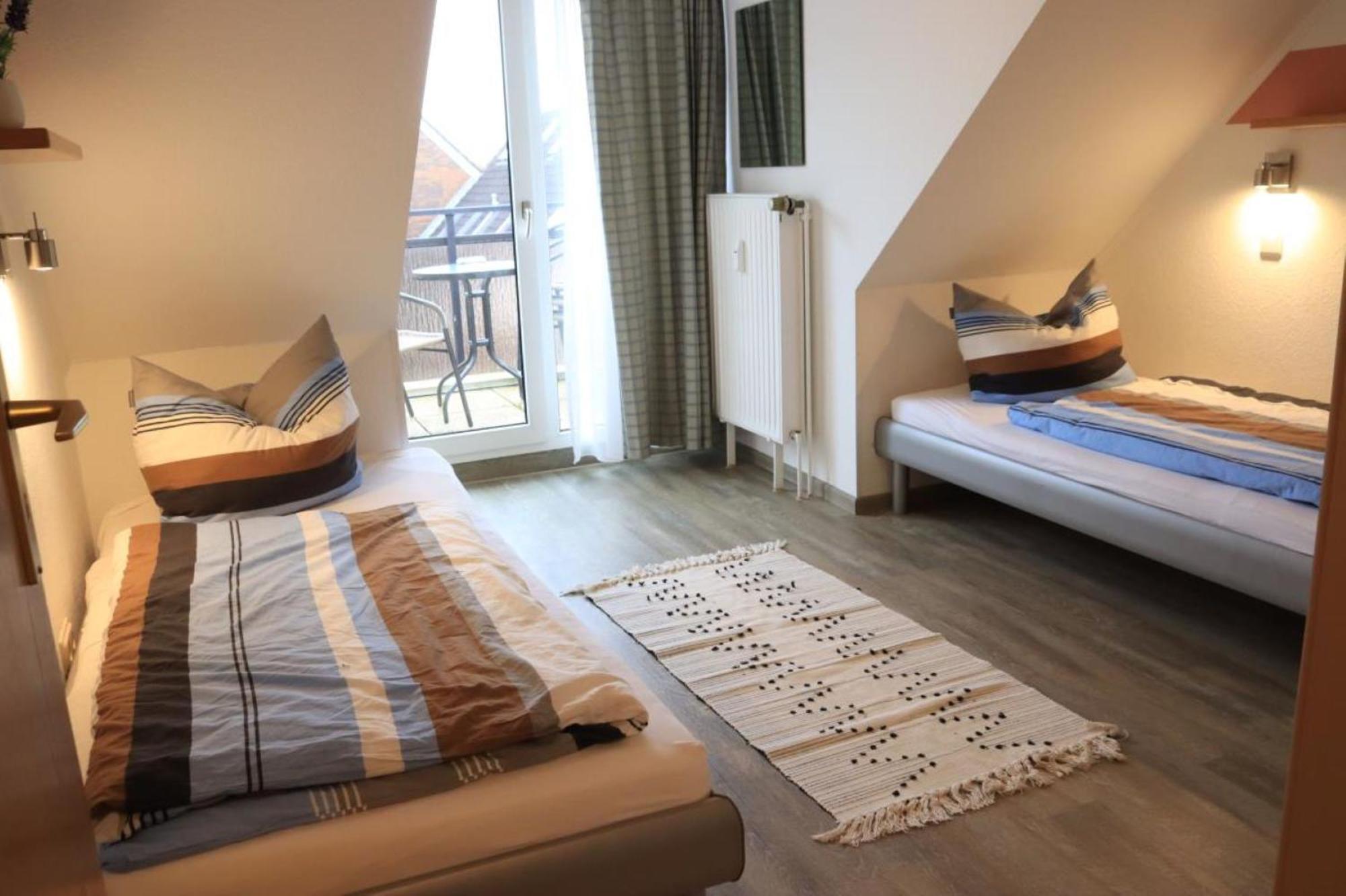 Ferienwohnung Mit Seeblick Und Schwimmbadnutzung In كوكسهافن المظهر الخارجي الصورة